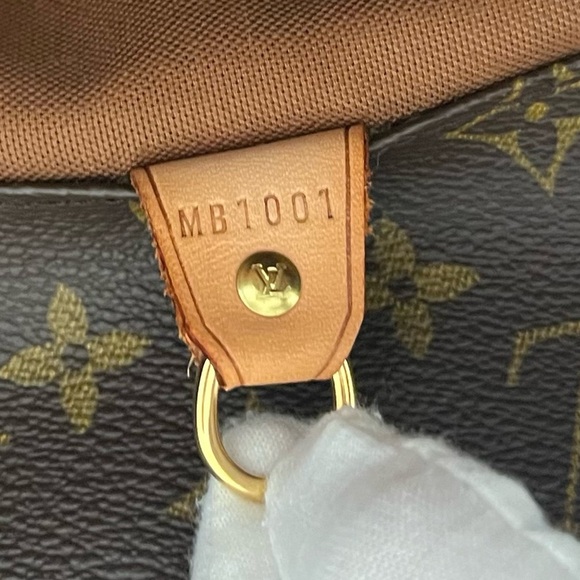 Louis Vuitton Monogram Sac Shopping Tote Large GM EUC Circa 2001 - Picture 16 of 17